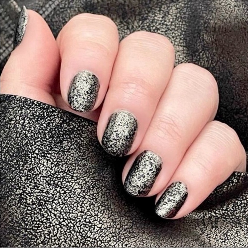 Color Street A Pyrites Life Nail Polish Strips. New in package. - Picture 2 of 4